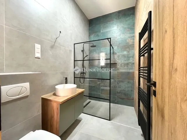 Eladó lakás Pécs, Belváros 60 nm