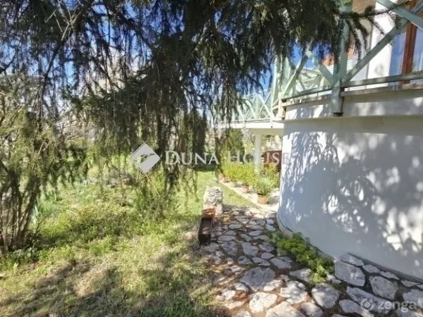 Eladó ház Pécs 210 nm