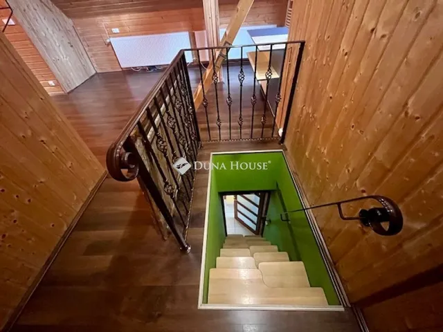 Eladó ház Bonyhád 210 nm