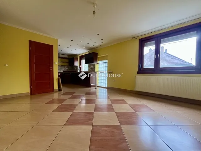 Eladó ház Bonyhád 210 nm