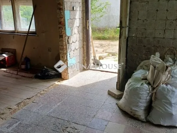 Eladó ház Pécs 48 nm