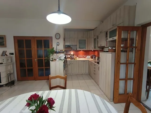 Eladó ház Pécs 150 nm