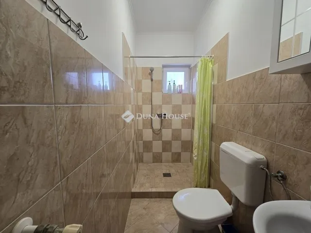 Eladó ház Kozármisleny 200 nm