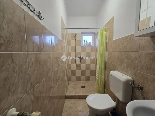 Eladó ház Kozármisleny 200 nm