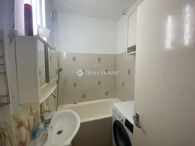 Eladó lakás Pécs 35 nm