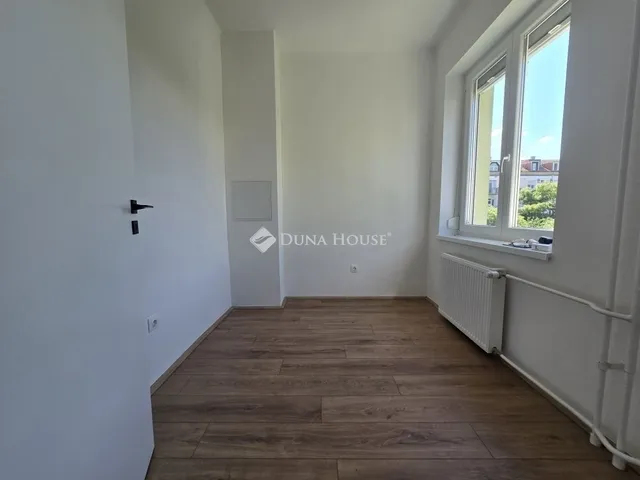 Eladó lakás Pécs 60 nm