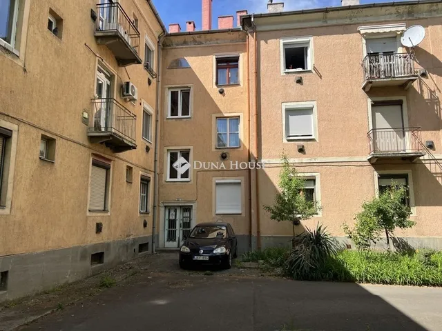 Eladó lakás Pécs 40 nm