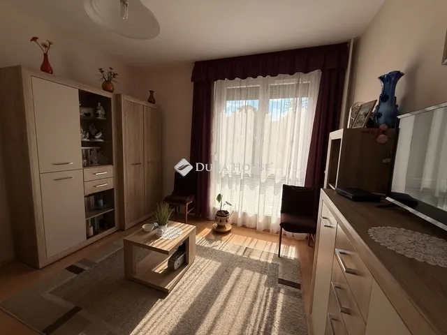 Eladó lakás Pécs, Kertváros 50 nm