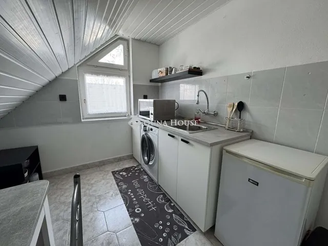 Eladó ház Pécs 198 nm