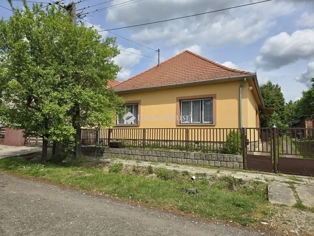 Eladó ház Pécs 100 nm