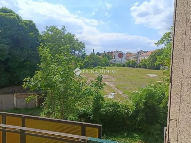 Eladó lakás Pécs 52 nm