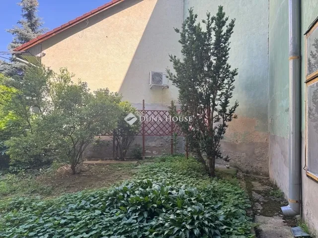 Eladó lakás Pécs 88 nm