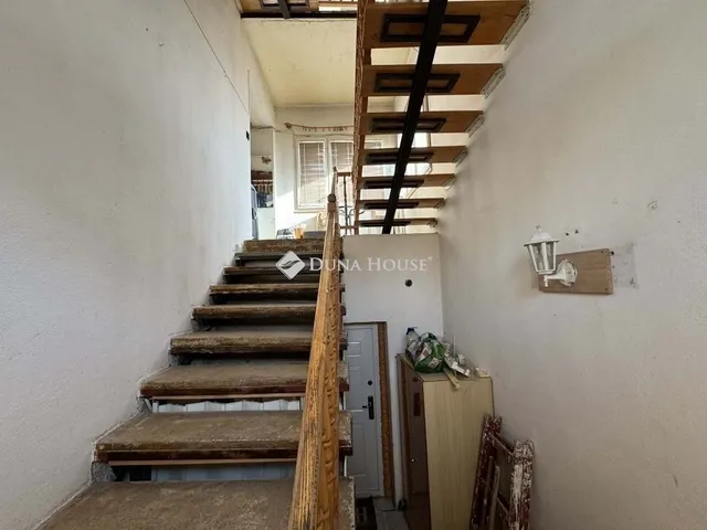 Eladó ház Pécs 198 nm