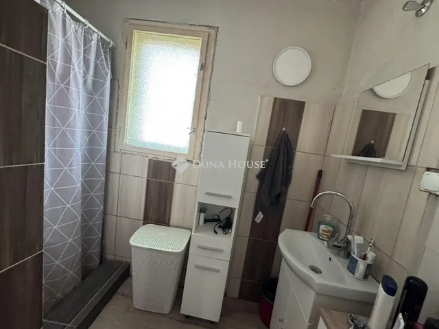Eladó ház Pécs 198 nm