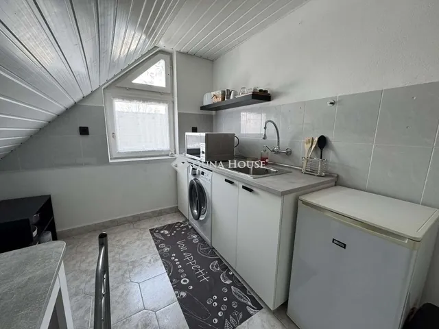 Eladó ház Pécs 198 nm