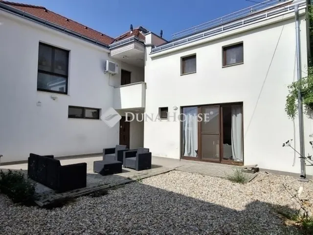 Eladó lakás Pécs, Tettye 64 nm