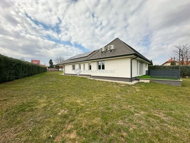 Eladó ház Pécs 200 nm
