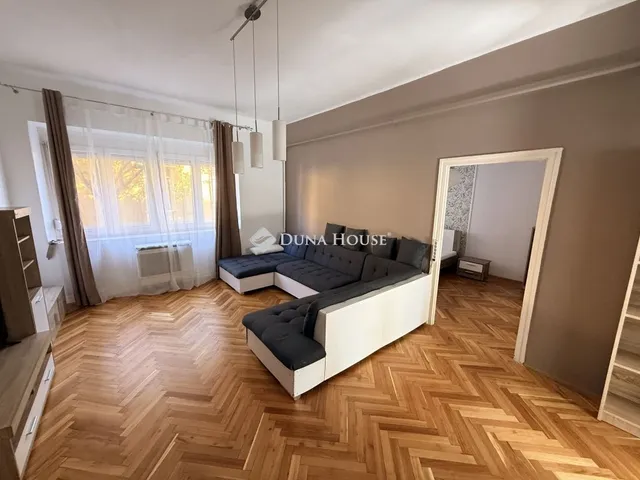 Kiadó lakás Pécs 58 nm
