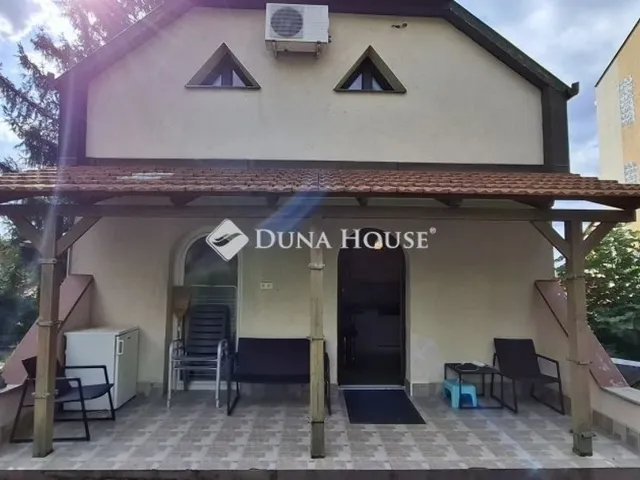 Eladó ház Pécs, Egyetemváros 124 nm