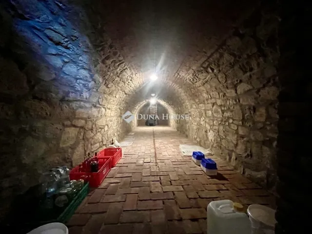 Eladó ház Mecseknádasd 98 nm