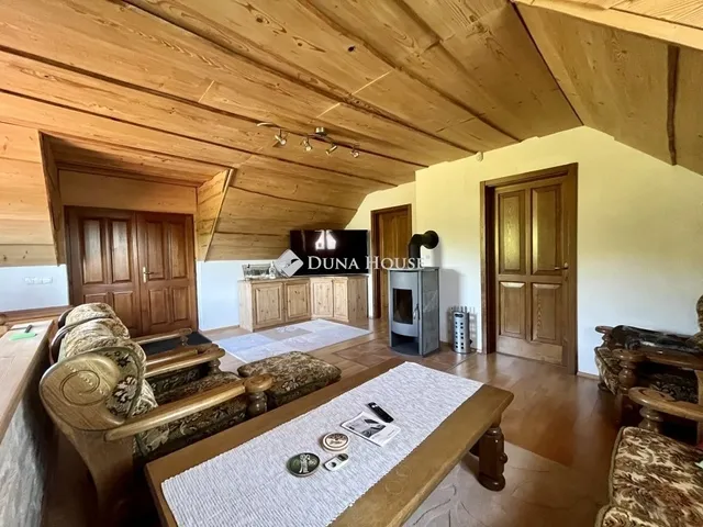 Eladó ház Mecseknádasd 98 nm