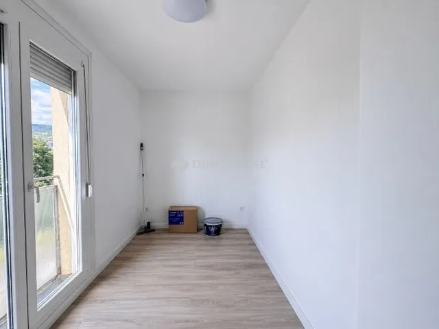 Eladó lakás Pécs 35 nm