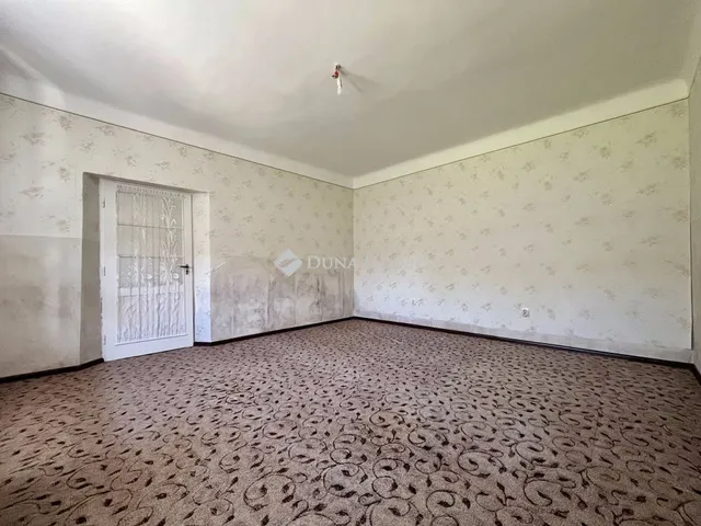 Eladó ház Kakasd 85 nm
