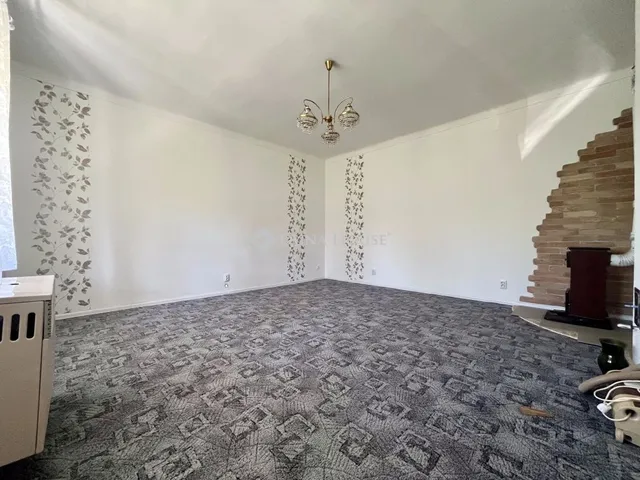 Eladó ház Kakasd 85 nm