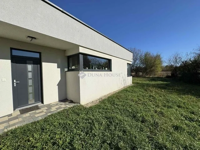 Eladó ház Harkány 181 nm