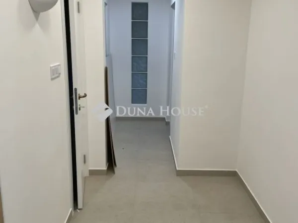 Eladó lakás Pécs 54 nm