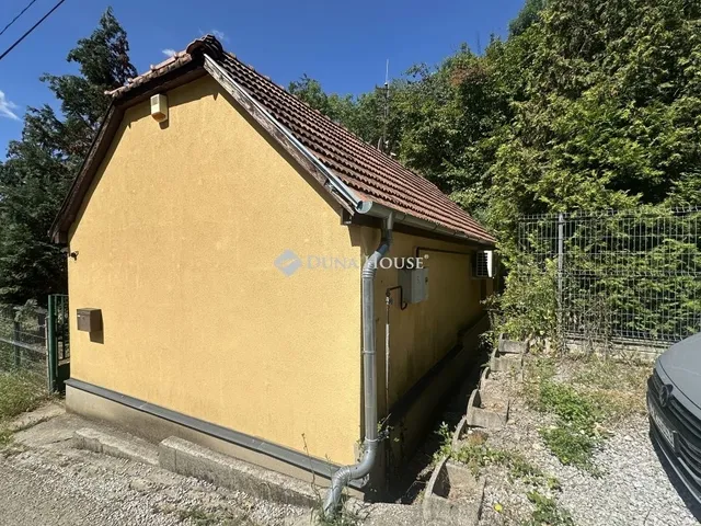 Eladó ház Pécs 48 nm