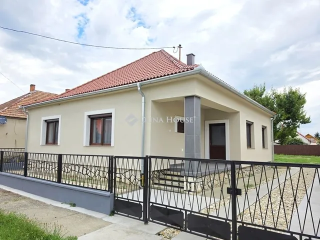Eladó ház Felsőszentmárton 90 nm