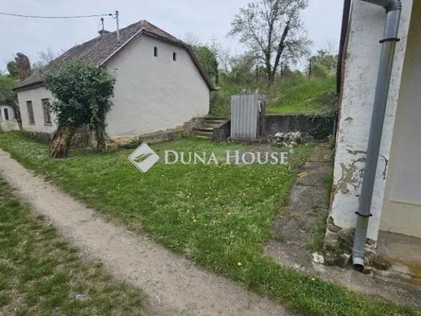 Eladó ház Kozármisleny 40 nm