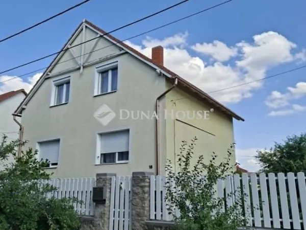 Eladó ház Pécs 156 nm