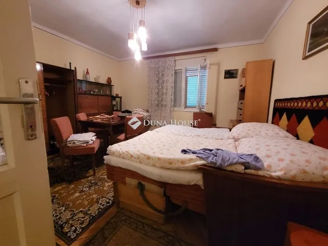 Eladó ház Abaliget 210 nm
