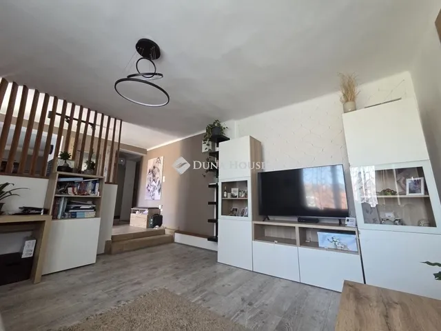 Eladó lakás Pécs, Egyetemváros 69 nm