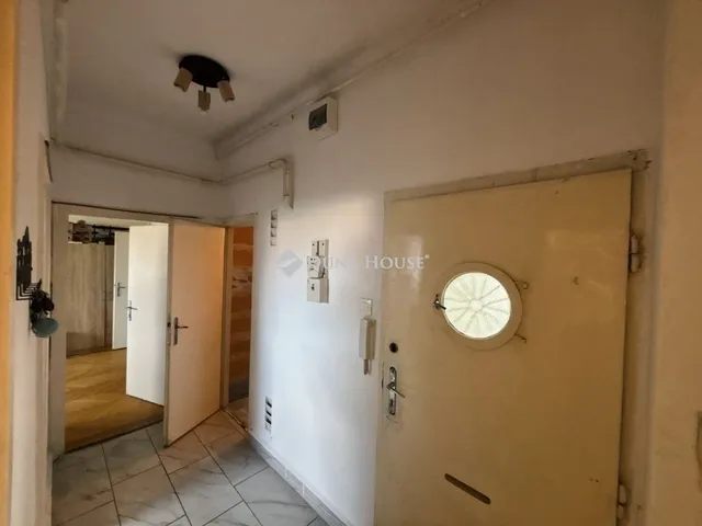 Eladó lakás Pécs, Uránváros 56 nm