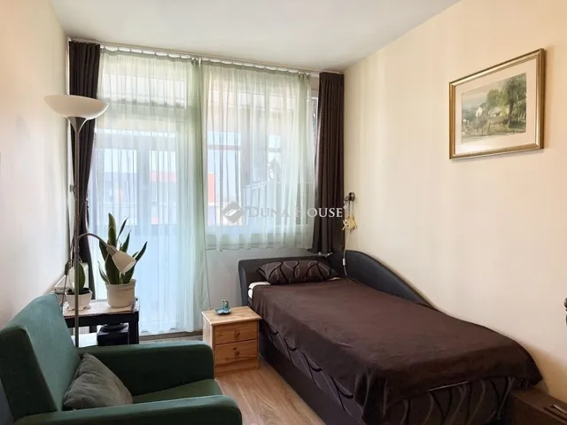 Eladó lakás Pécs 63 nm