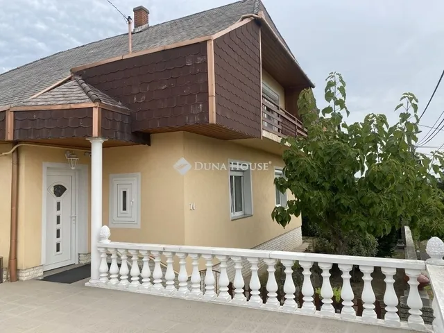 Eladó ház Pécs 144 nm