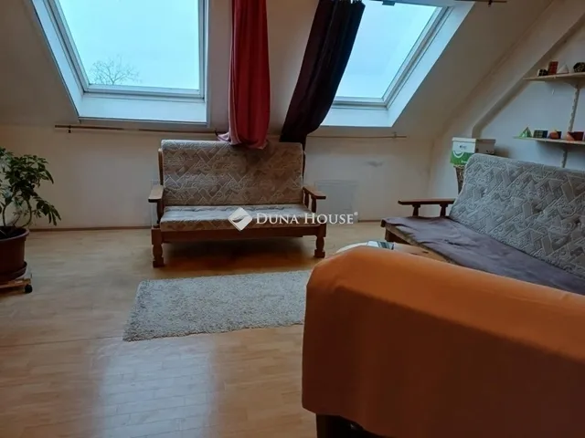 Eladó lakás Pécs, Kertváros 51 nm