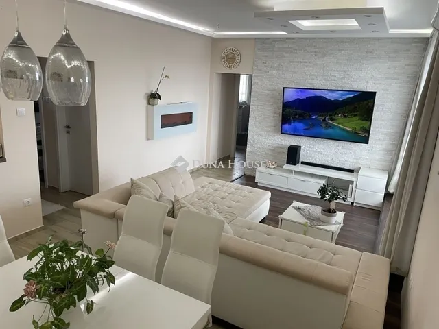 Eladó lakás Pécs 68 nm