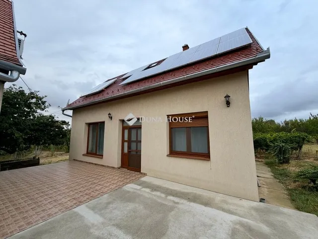 Eladó ház Mozsgó 150 nm
