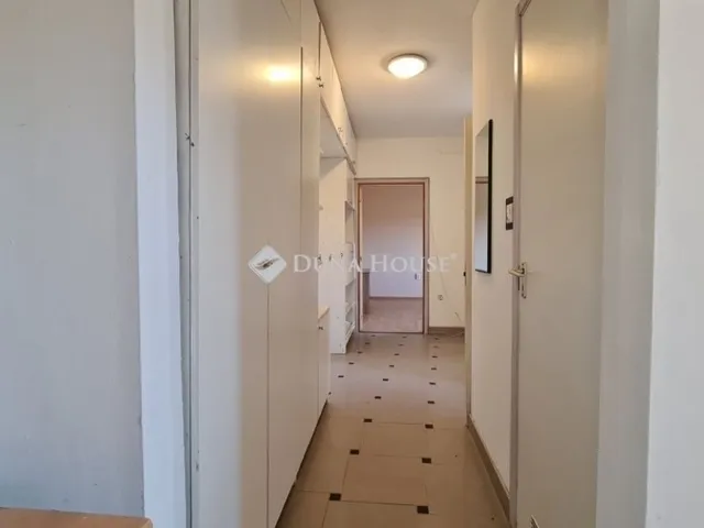Eladó lakás Pécs 57 nm