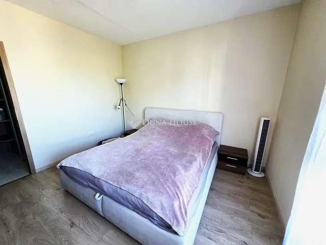 Eladó lakás Pécs 68 nm