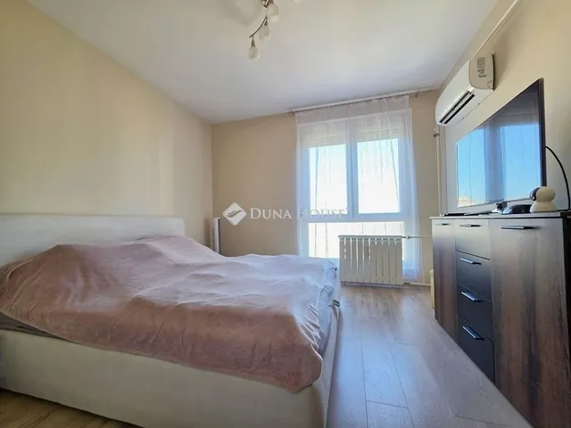 Eladó lakás Pécs 68 nm