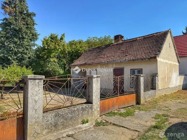 Eladó ház Kovácshida 100 nm