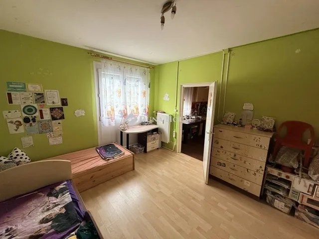 Eladó lakás Pécs, Uránváros 60 nm