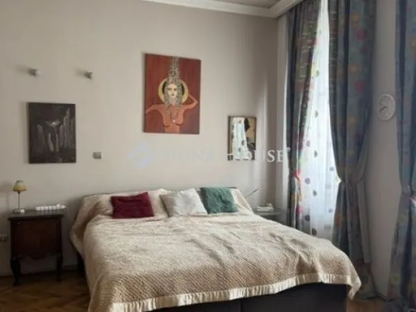 Eladó lakás Pécs, Belváros 98 nm