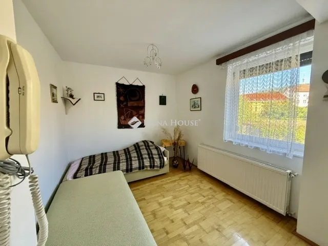 Eladó lakás Pécs, Belváros 76 nm