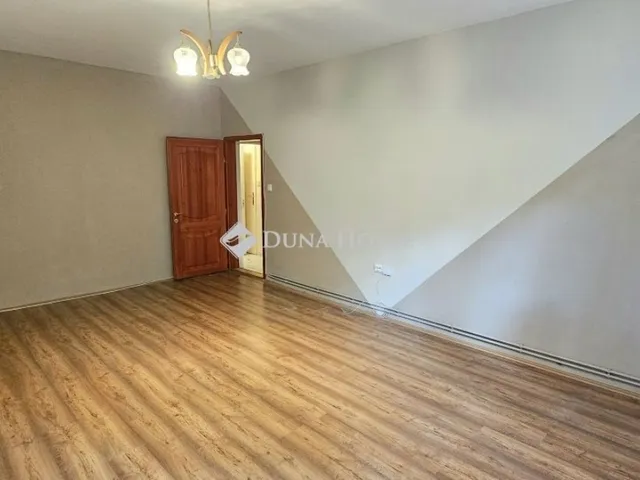 Eladó lakás Pécs 50 nm